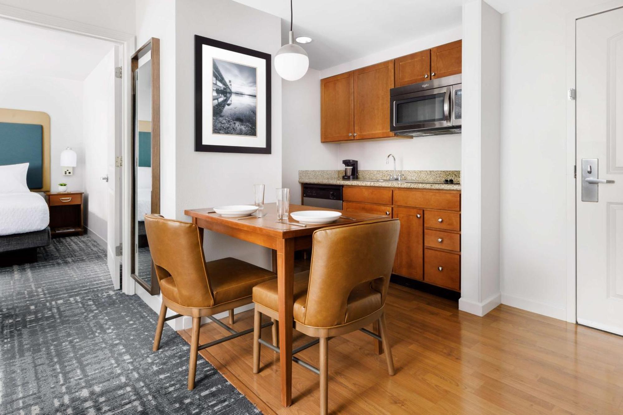 Homewood Suites By Hilton Portsmouth Eksteriør bilde