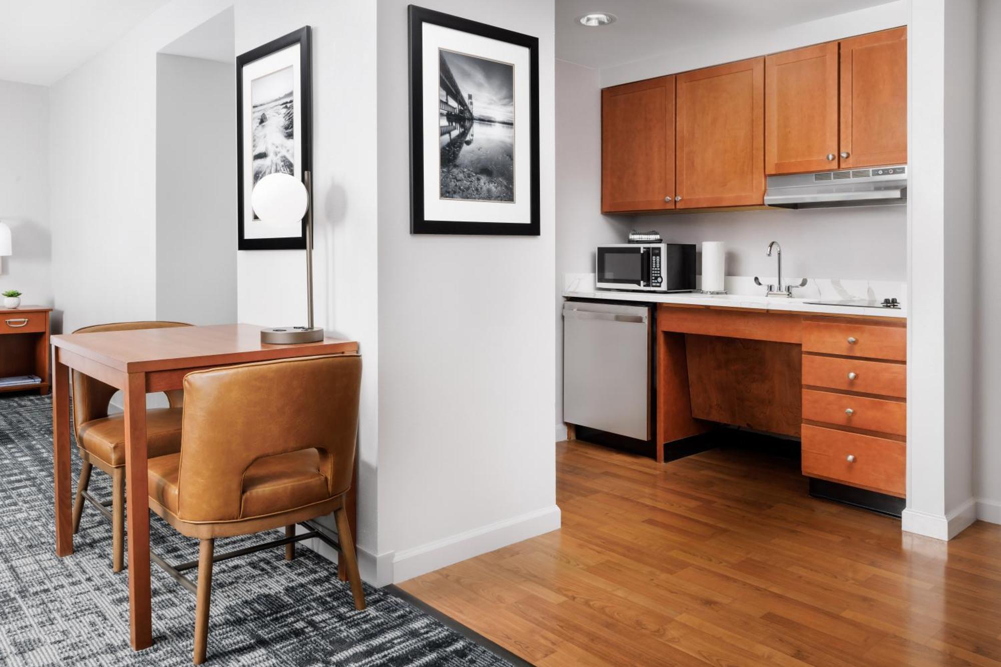 Homewood Suites By Hilton Portsmouth Eksteriør bilde